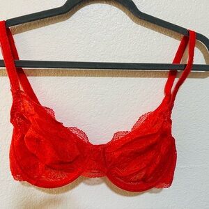 Simone Perele Vibrant Red Lace Bra FIRM. SEE CLOSET FOR MORE.